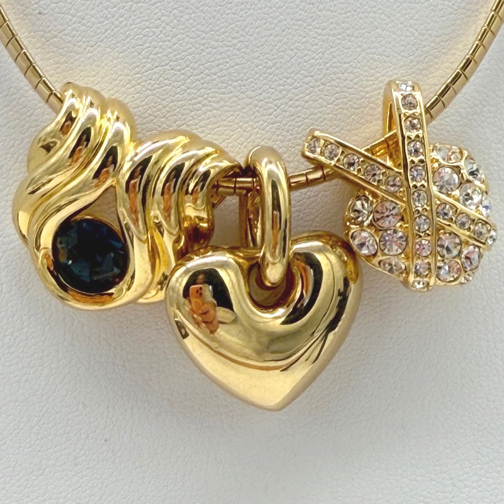 Vintage Nolan Miller Gold Tone Omega Collar Trio Charm Necklace - Picture 3 of 9